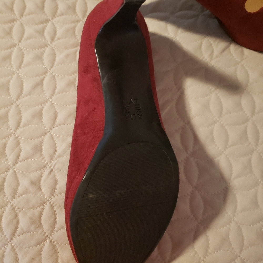 Shoes - Picture 3 of 3